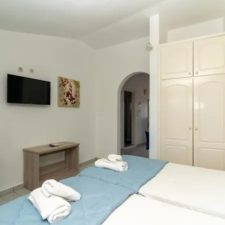 Alex Hotel apartamentowy 4*