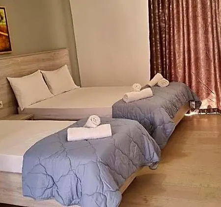 Alex Aparthotel 3*