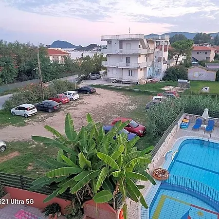 Alex 3* Laganas
